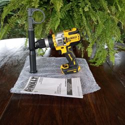 DeWalt.  20. V Flexvolt.   Hammer Drill.  3  Speed.  