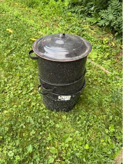 Crab pot: Speckled Enamel Black Double Steam Pot 15” crab, Lobster, Clam, shrimp- 3 Pc Set
