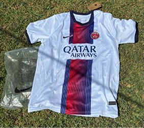 Paris Away 26/27 XL