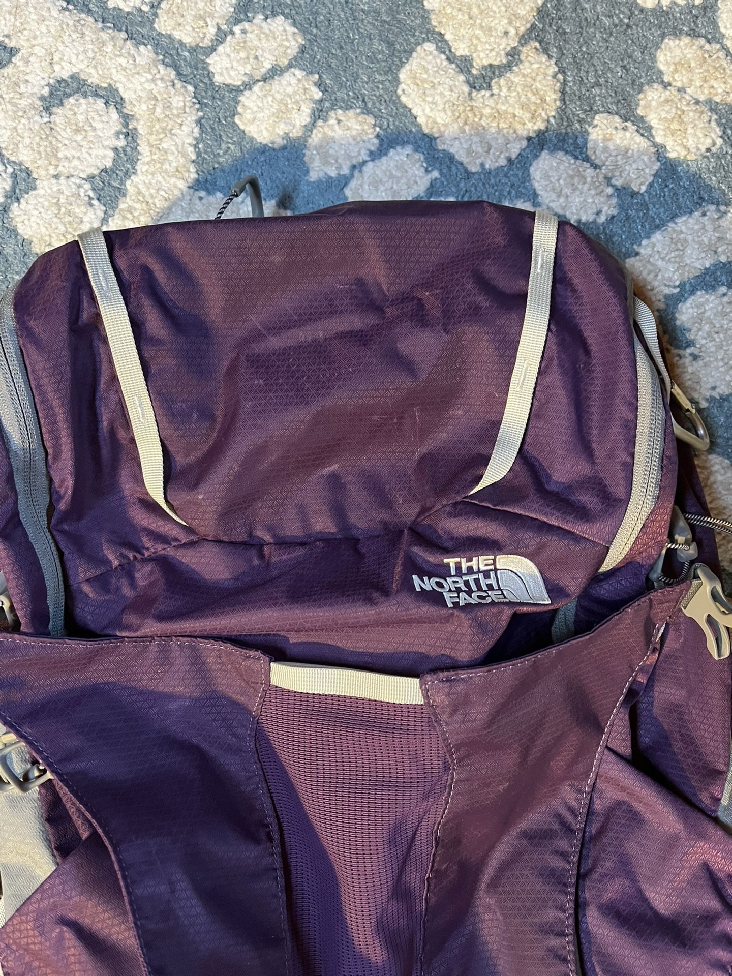 The North Face ALEIA 32 Daypack