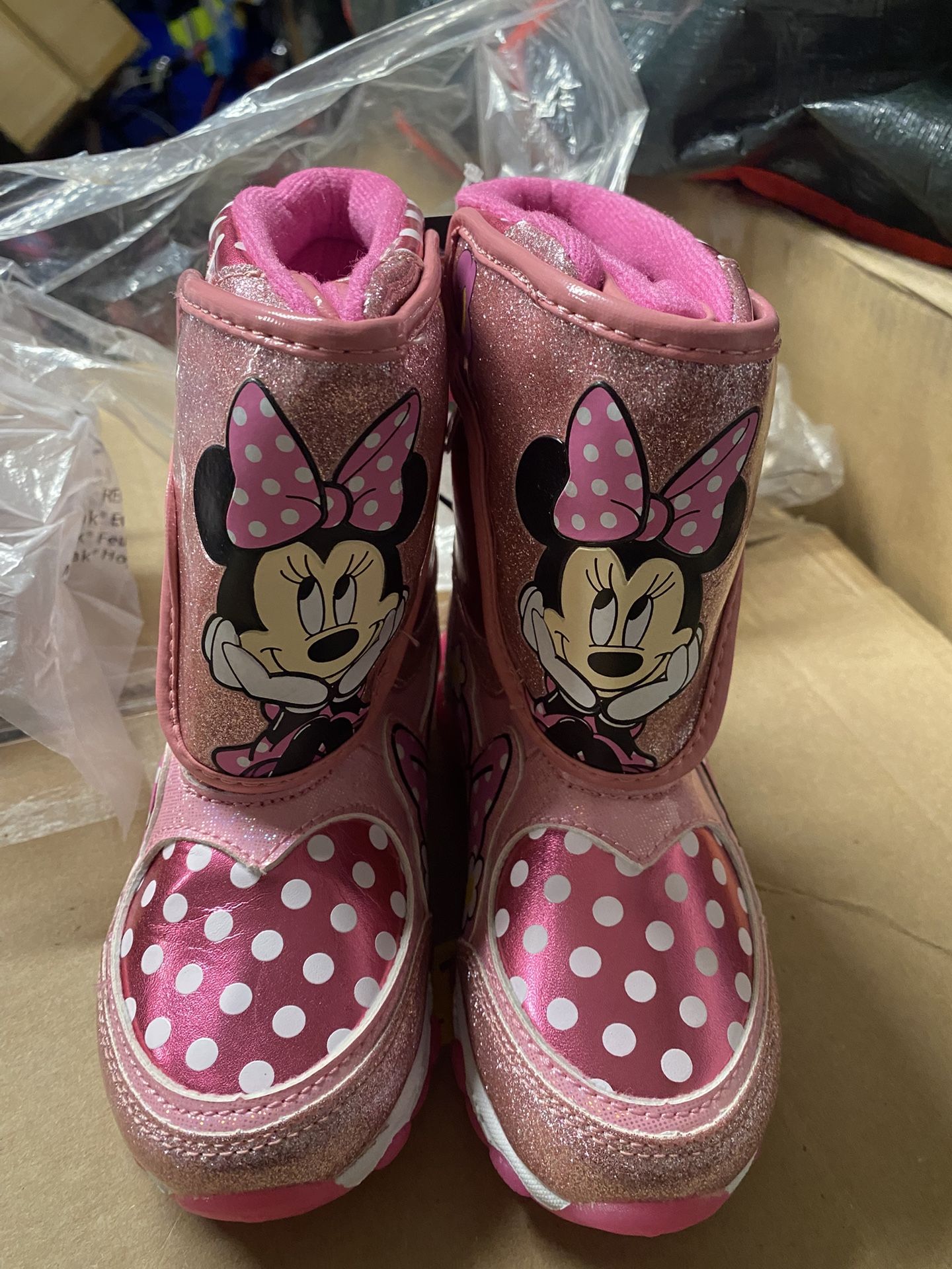 New Girl Minnie Disney Snow Boots Size 11