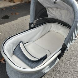 Uppa Baby Bassinet 