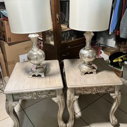 2 End Tables With Lamps