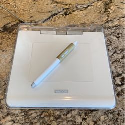 WACOM Graphire 4 CTE-440 USB Drawing Graphics Tablet