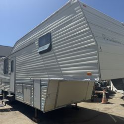1994 Fleetwood Prowler