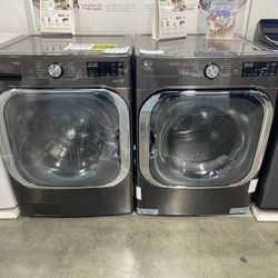 New Lg Mega Washer And Electric Dryer
