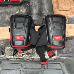 Milwaukee knee pads