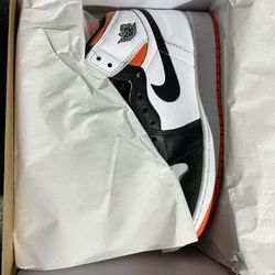 Jordan 1 Electro Orange 