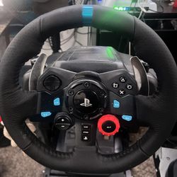 Logitech PS4 Wheel Set Up 