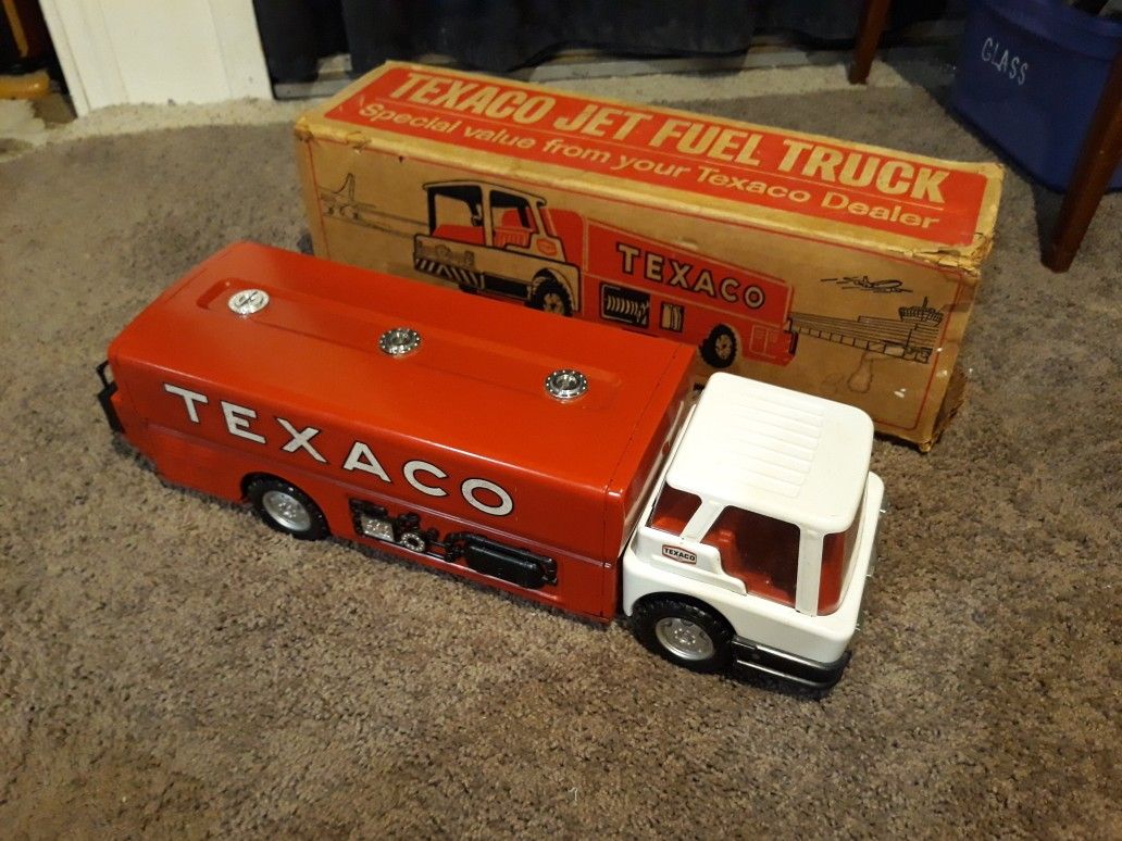 Texaco Jet Fuel Truck 1960's for Sale in Barstow, CA - OfferUp