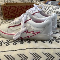 Vans Woman’s Shoes  New 🆕