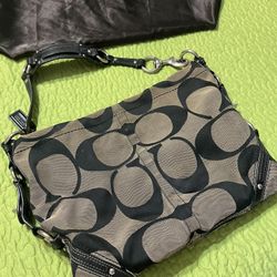 Coach 2000’s Purse 👜 