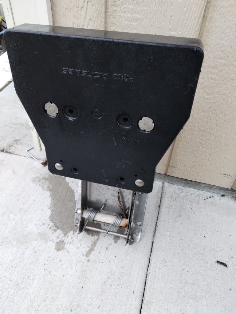 Outboard Motor Bracket Stainless Steel Rated Up To 25hp for Sale in San