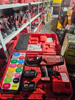 Milwaukee M18 Force Logic Cable Crimper Kit