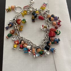 The Bradford exchange Peanuts adult bracelet.