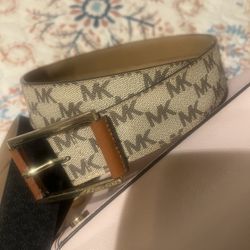 Purses And Belts - Originals Excellent Conditions $20 Each 