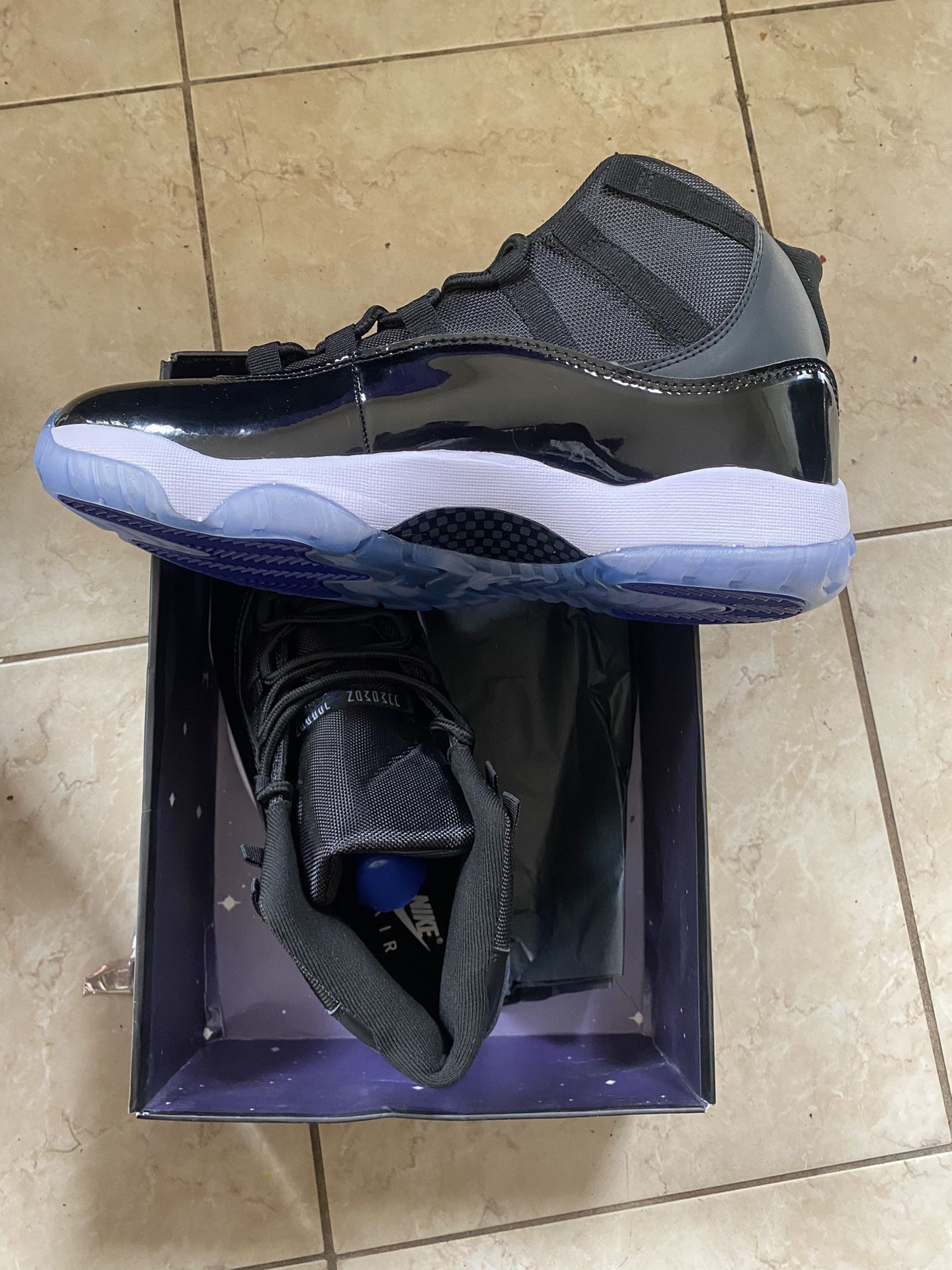 Retro Air Jordan IV SpaceJams