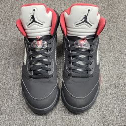 Nike Air Jordan 5 Retro x Supreme Black 2015 Size 13