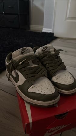 NIKE DUNK OLIVE GREEN, SIZE 5.5