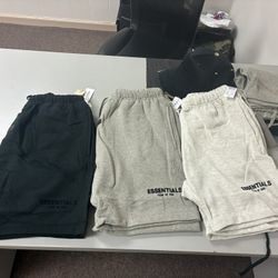 Essentials Shorts
