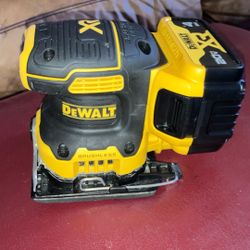 Dewalt Brushless Sander + 2 Batteries - Priced To Sale