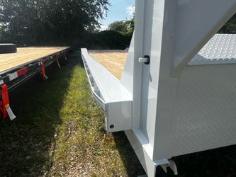 East Texas 28-32ft Trailer