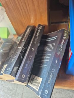 . Fifty shades of gray 1_ 2_3 in series paper books