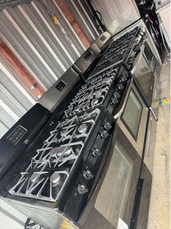 Gas stove.