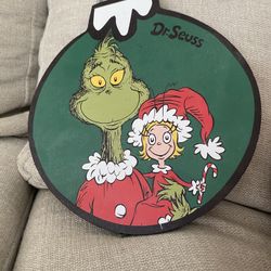 Grinch Wall Decor