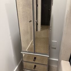 Pier 1 Hayworth Mirrored Jewelry Armoire. 