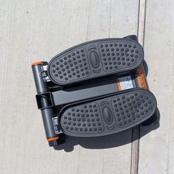 High-End Compact Stair Stepper w/ Resistance Bands – Smooth Hydraulic – Like New