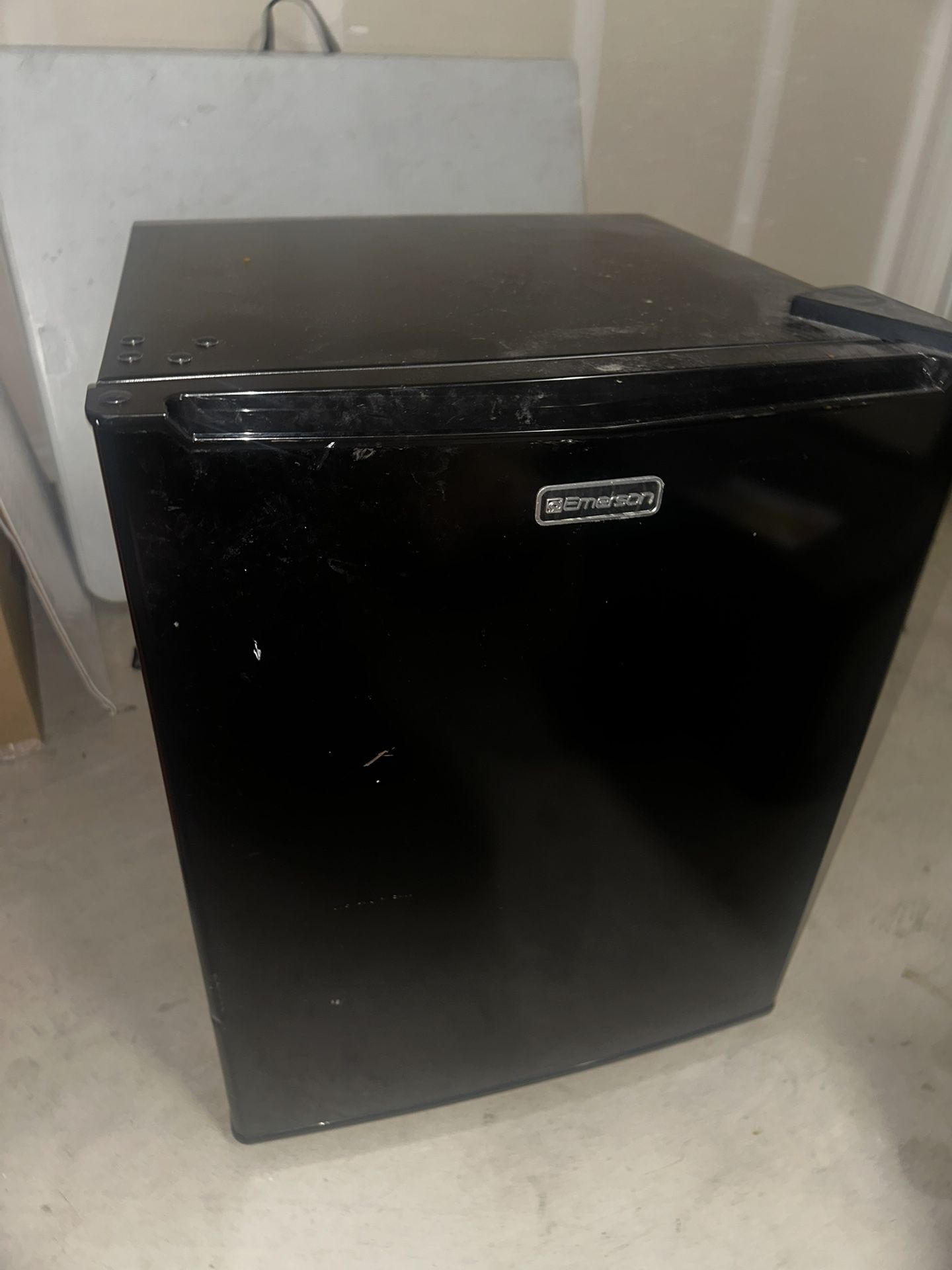 Emerson Mini Fridge