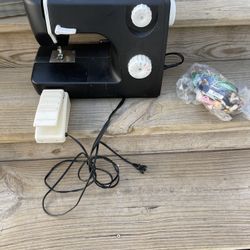 Kenmore Sewing Machine 