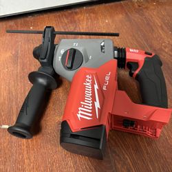 Milwaukee M18 FUEL 18V Lithium-lon Brushless Cordless 1 in. SDS-Plus Rotary Hammer (Tool-Only)