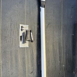 Thule ThruRide Fork Mount Bike Roof Rack