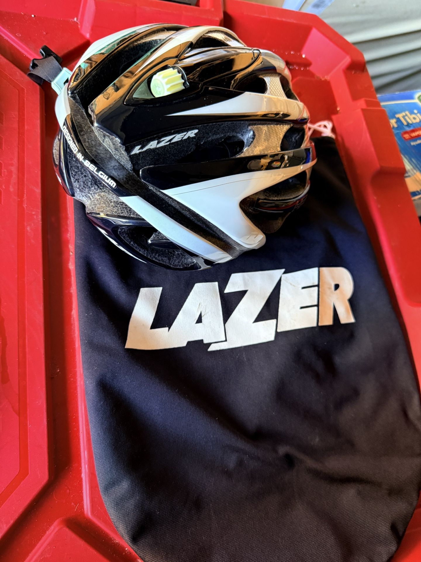 Lazer Bike Helmet (M)