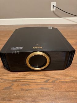 JVC DLA-RS6710U Reference Series 4K e-shift3 Projector