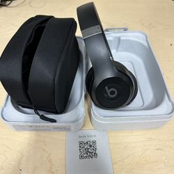 Beats Solo 4 Black Headphones