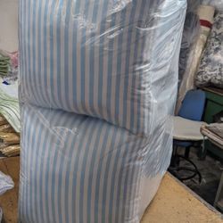 Pillows Stripe Blue And White