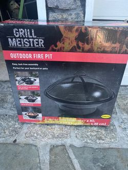 New Grill Meister Outdoor Fire Pit