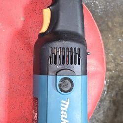 Makita 7" Polisher/angle Grinder
