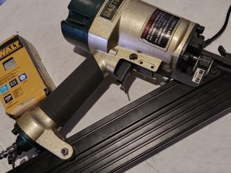 15 Gauge Brad Nailer