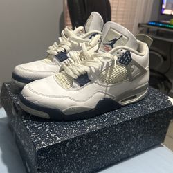 JORDAN 4 