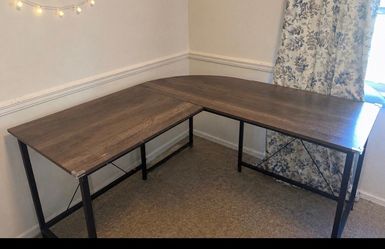 L shaped table