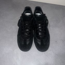 Margiela Replicas Black size 12
