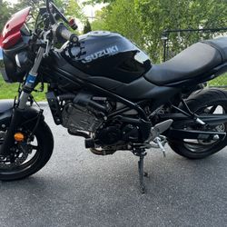 2020 Suzuki SV650abs
