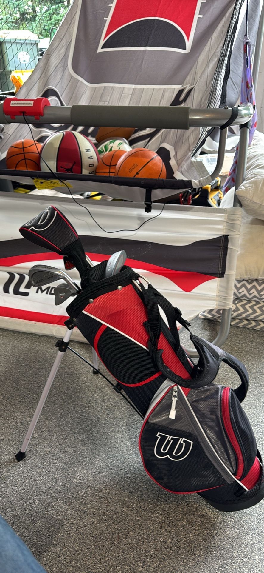 Wilson Junior Profile JGI Complete Golf Club Package Set - Stand Bag (Right hand)