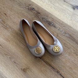 Tory Burch Flats Size 7