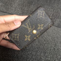 Louis Vuitton Key Holder
