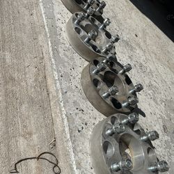1 3/4”  Thick Wheel Spacers Adapters For Chevy Silverado 6 Lug Pattern To A Ford 6 Lug Pattern